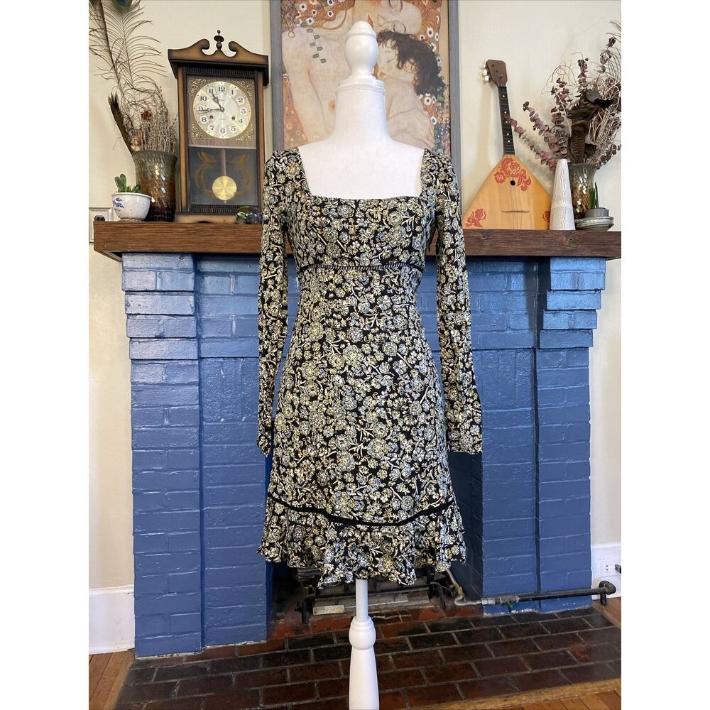 NEW Free People Bohemian long sleeve side zip ruffle bottom Mini Dress sz 0 - Picture 2 of 16